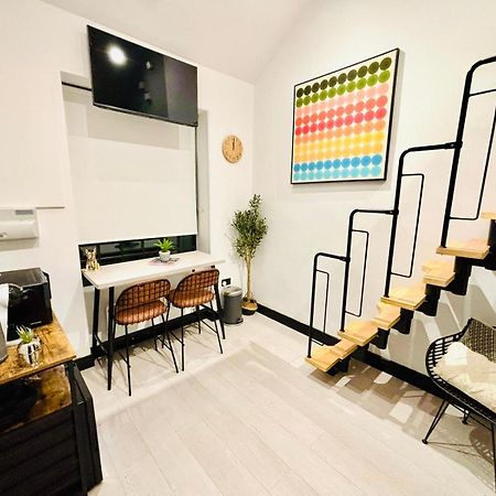 London Luxury Mezzanine Studio Flats Next Hackney Central Exterior foto